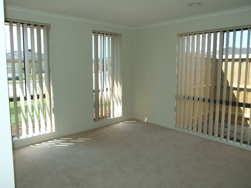 14 Olivia Court, Pakenham VIC 3810