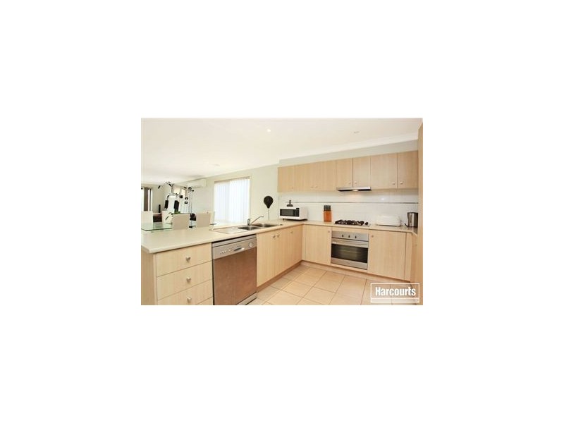 3 Orchard Valley Avenue, Pakenham VIC 3810