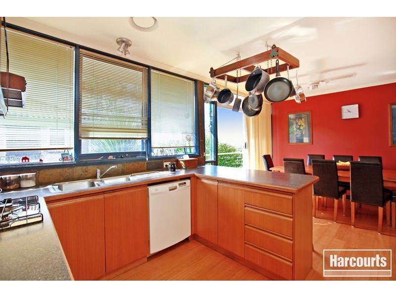 4 Gardenia Street, Pakenham VIC 3810