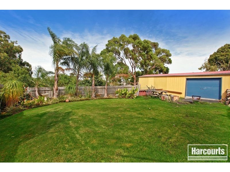 4 Gardenia Street, Pakenham VIC 3810