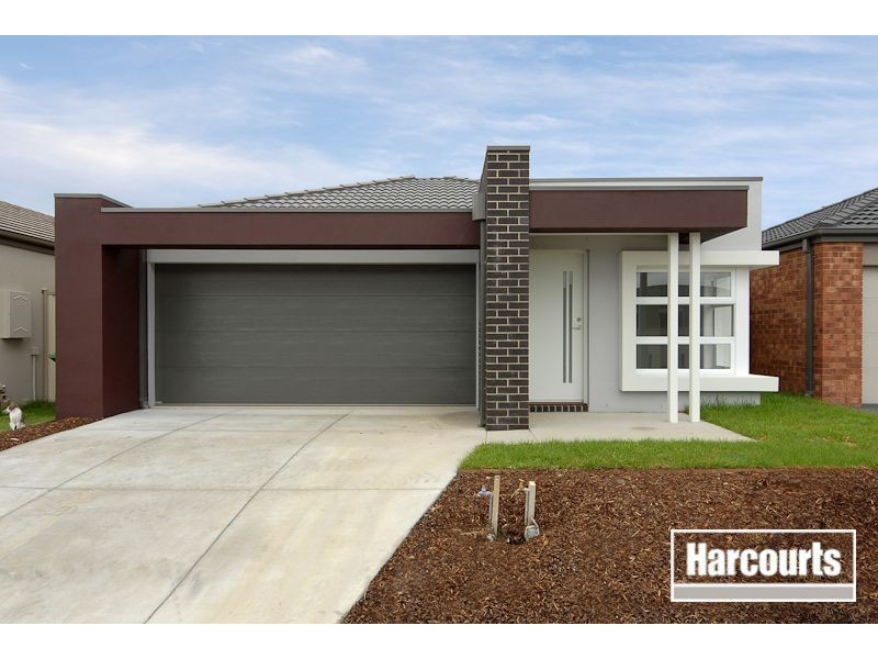 41 Victory Drive, Pakenham VIC 3810