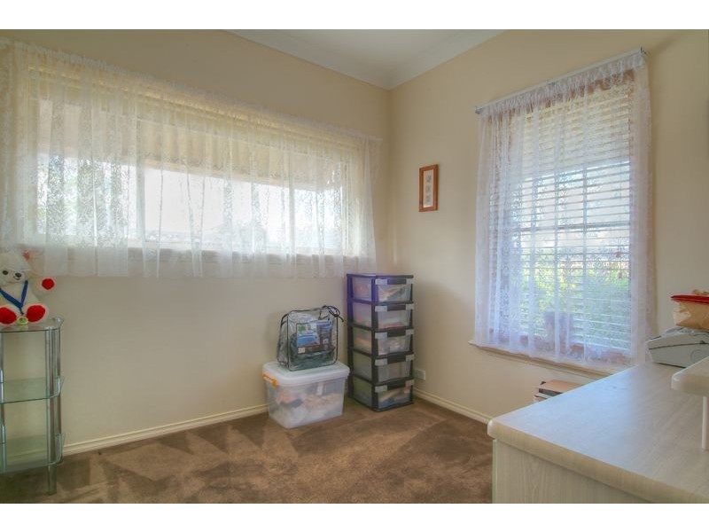 21 Ironbark Cct, Pakenham VIC 3810
