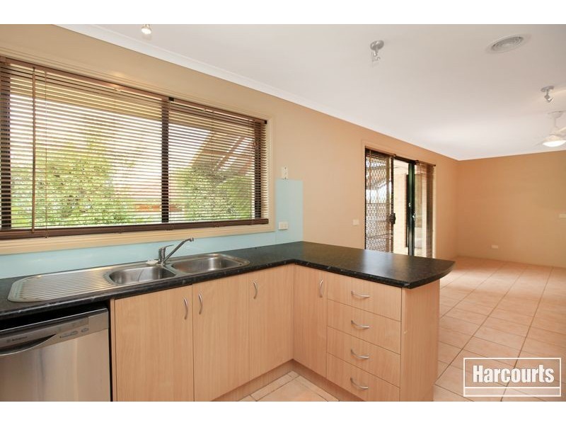 24 Donday Court, Pakenham VIC 3810