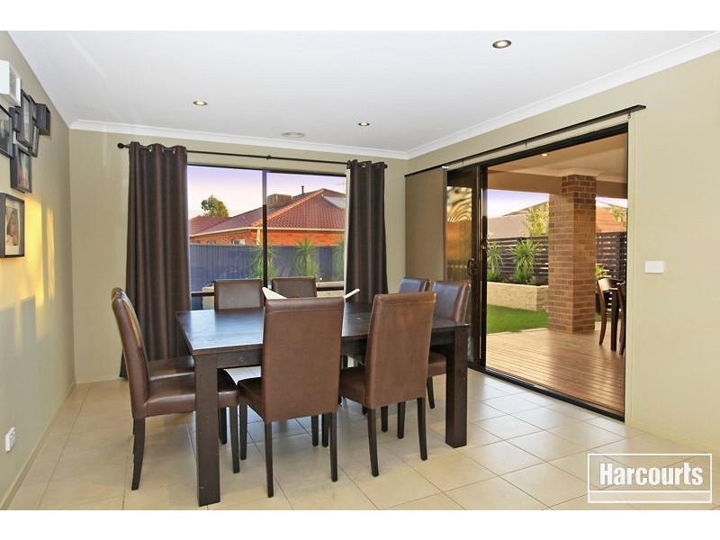 3 Radiata Circuit, Pakenham VIC 3810