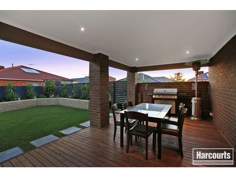 3 Radiata Circuit, Pakenham VIC 3810
