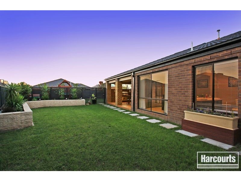 3 Radiata Circuit, Pakenham VIC 3810