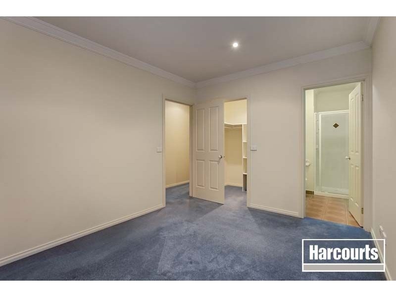 30 Ashwood Grove, Pakenham VIC 3810