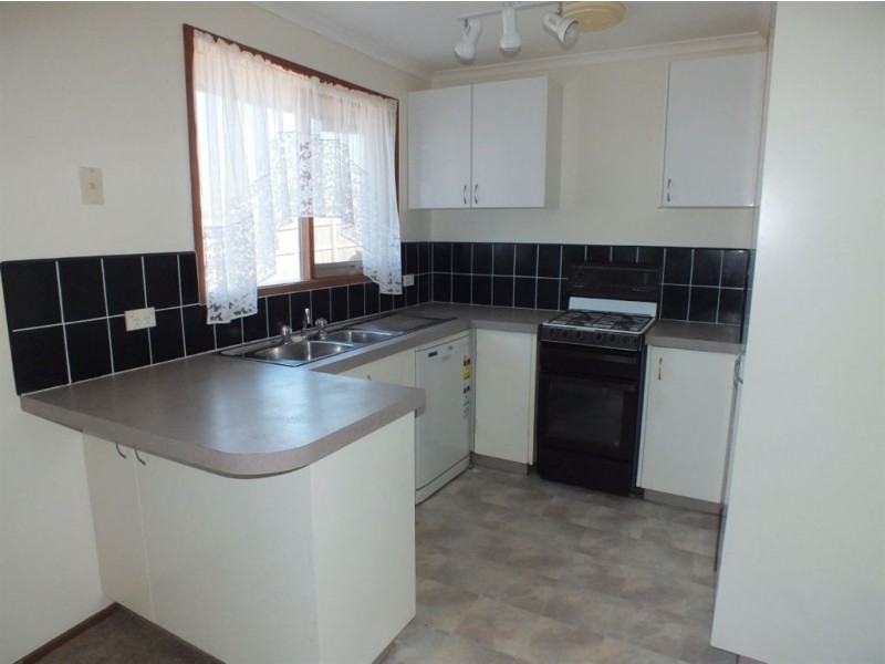 1 Kate Court, Pakenham VIC 3810