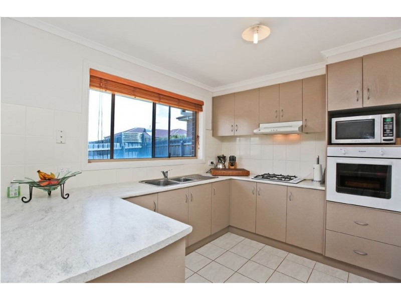 23 Riviera Drive, Pakenham VIC 3810