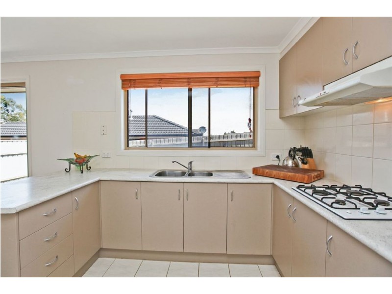 23 Riviera Drive, Pakenham VIC 3810