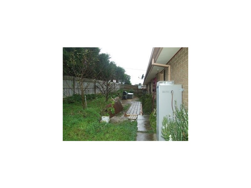 63 Eagle Drive, Pakenham VIC 3810