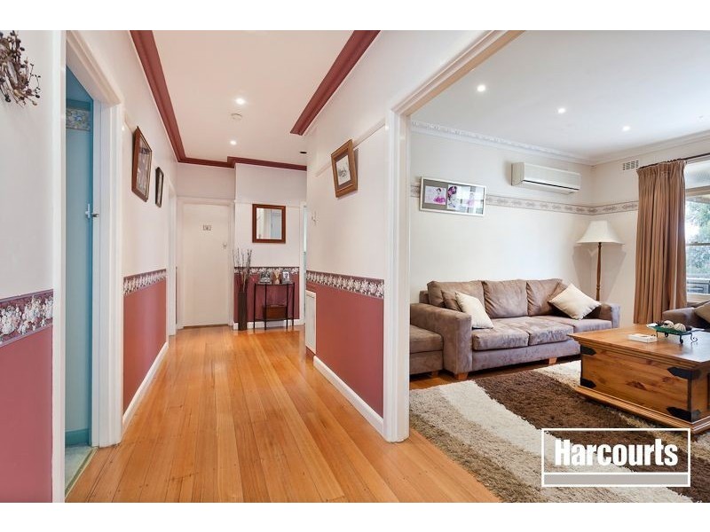34 Ahern Road, Pakenham VIC 3810