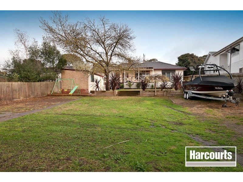 34 Ahern Road, Pakenham VIC 3810