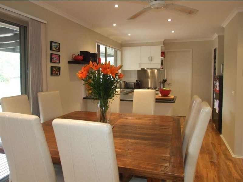 16 Edan Court, Pakenham VIC 3810