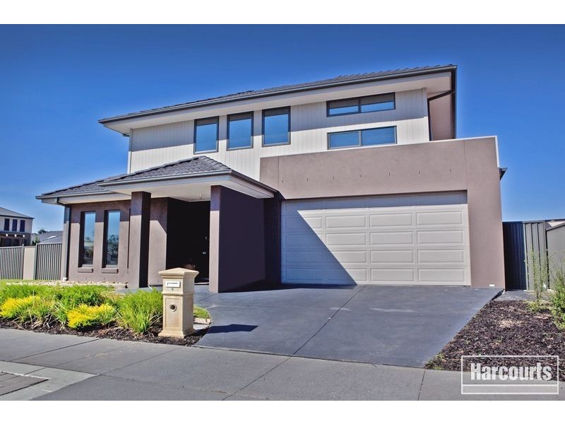 6 Hunter Lane, Pakenham VIC 3810