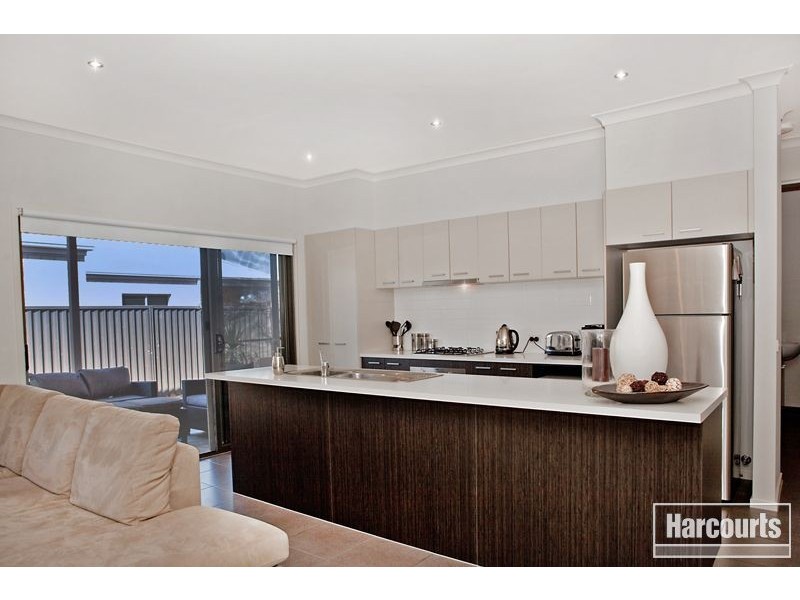 6 Hunter Lane, Pakenham VIC 3810