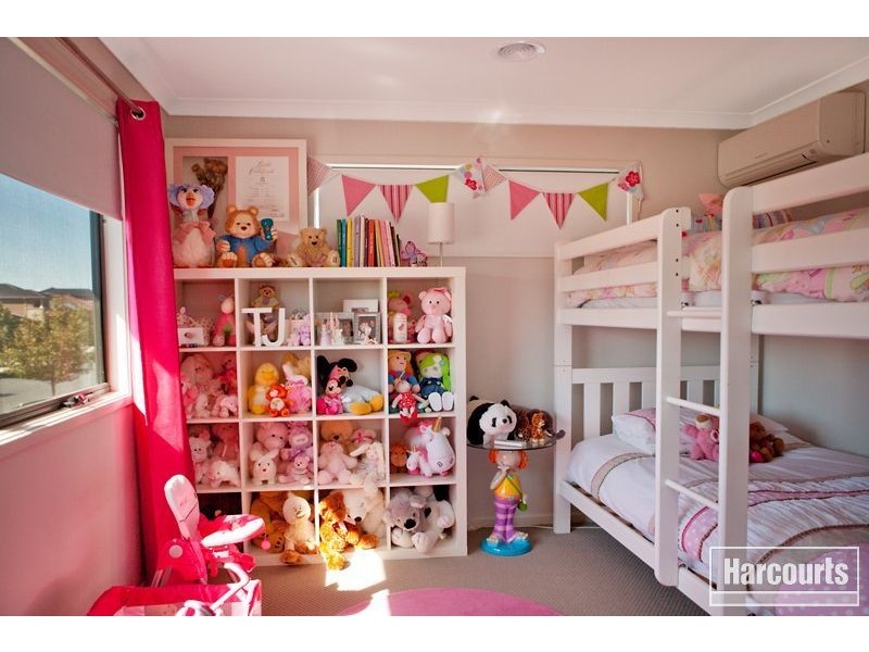 6 Hunter Lane, Pakenham VIC 3810