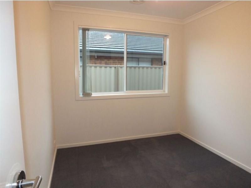 48 Serenity Street, Pakenham VIC 3810