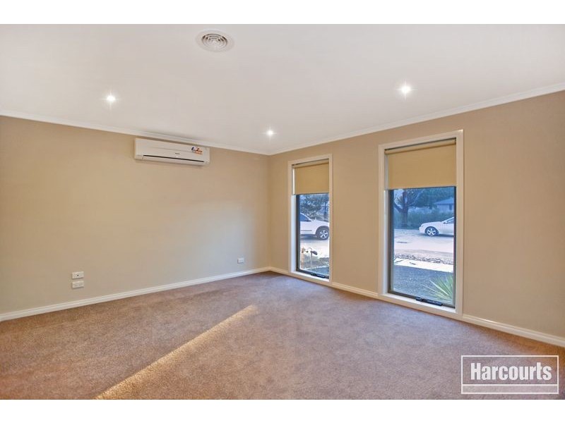 39 Stanhope Place, Pakenham VIC 3810