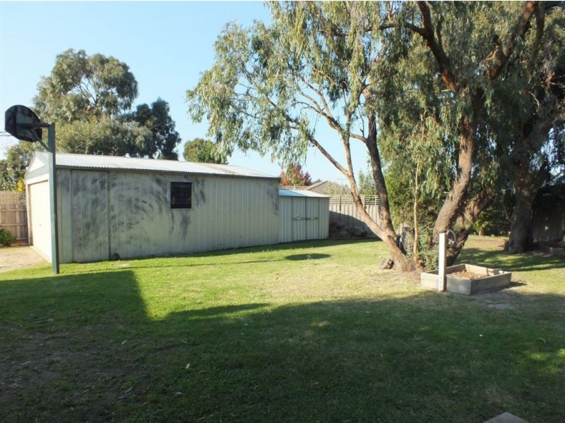 11 Bysouth Court, Pakenham VIC 3810