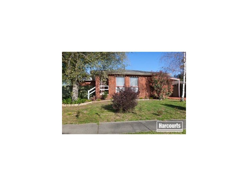 38 Mahon Crescent, Narre Warren VIC 3805