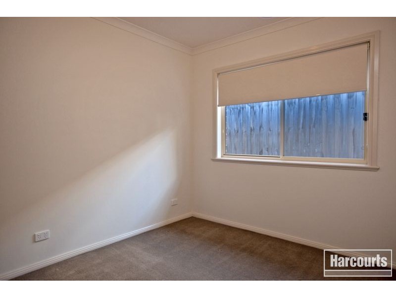 26 Ben Drive, Pakenham VIC 3810