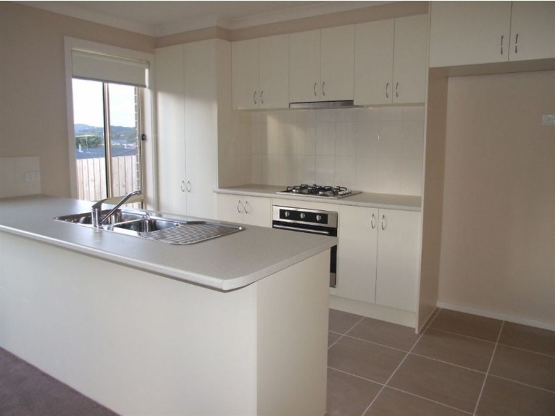 1/13 Diston Court, Pakenham VIC 3810