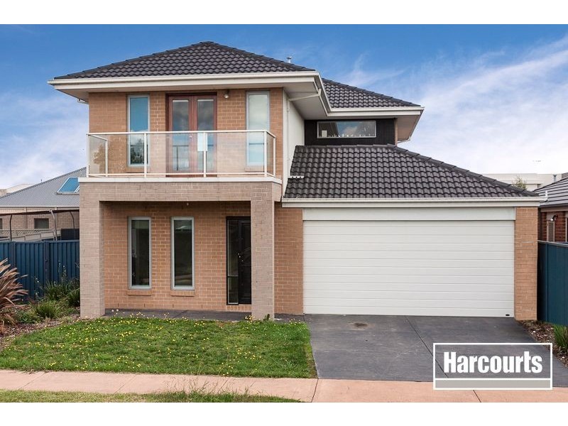 3 Laurina Link, Pakenham VIC 3810