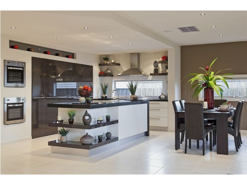 17 Bonneville Parade, Pakenham VIC 3810