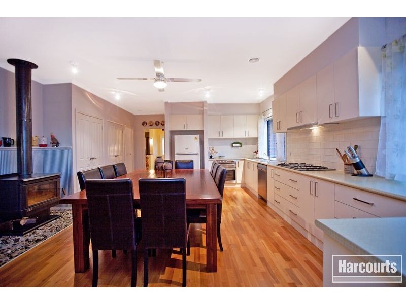 7 Stockmans Circuit, Pakenham VIC 3810