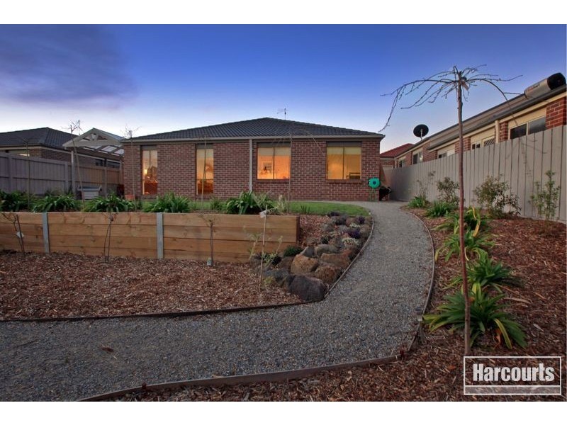 71 Manna Gum Drive, Pakenham VIC 3810