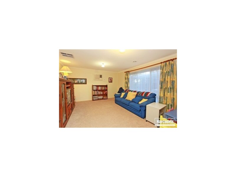 15 Mahogany Court, Pakenham VIC 3810