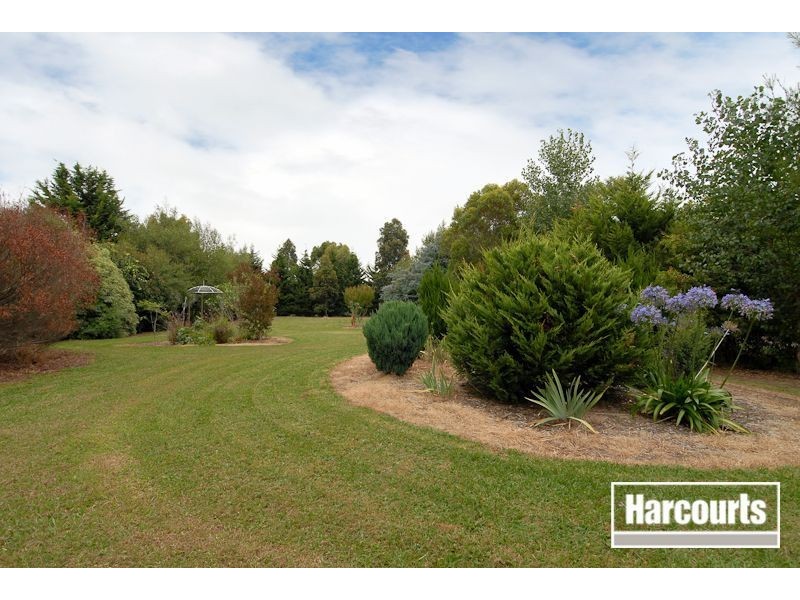 4 Meeking Drive, Pakenham VIC 3810