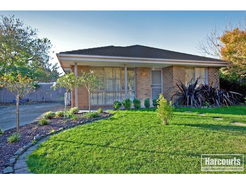 7 Templeton Crescent, Pakenham VIC 3810