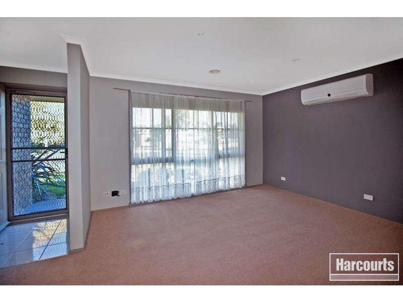 7 Templeton Crescent, Pakenham VIC 3810