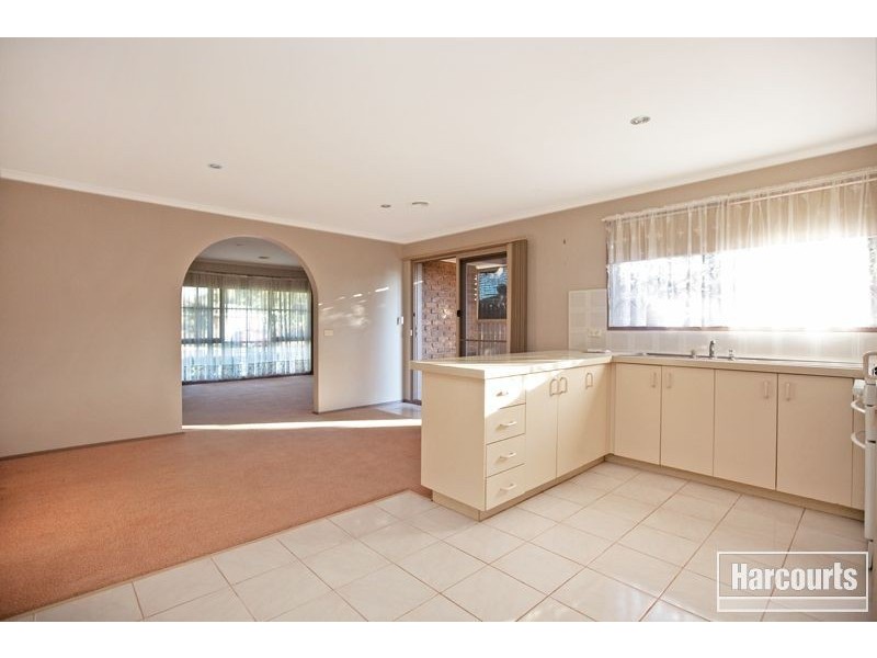 7 Templeton Crescent, Pakenham VIC 3810
