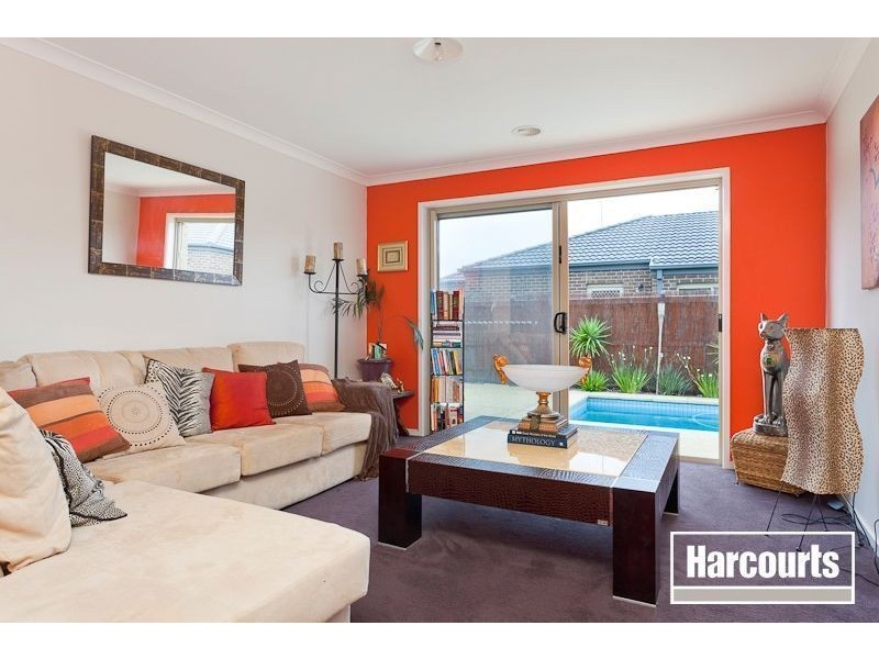 39 Greendale Boulevard, Pakenham VIC 3810