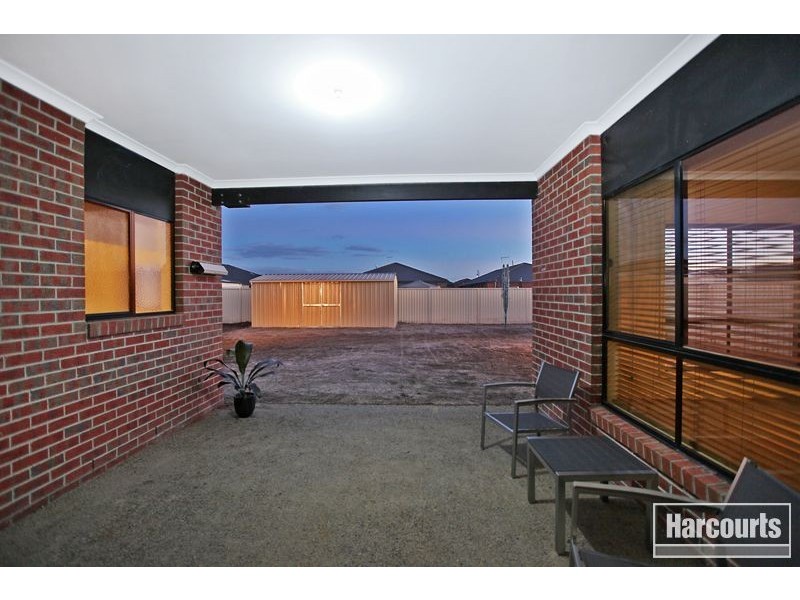 23 Viola Avenue, Pakenham VIC 3810