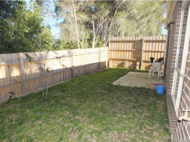 10/40 Army Road, Pakenham VIC 3810