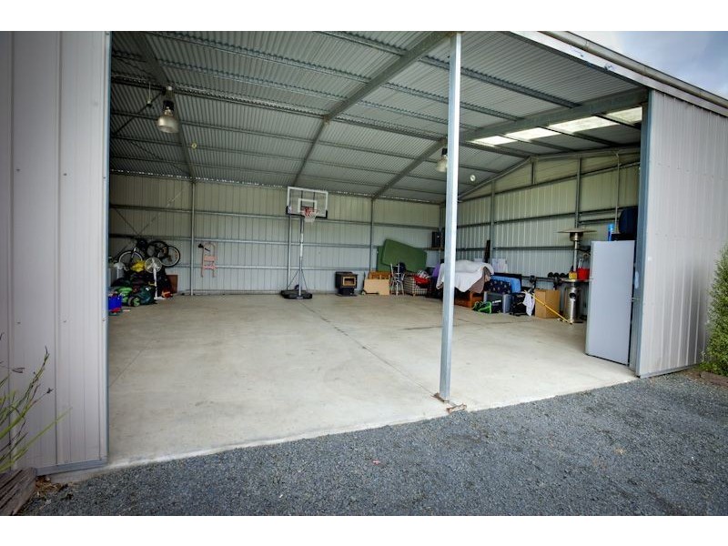 2180 Princes Highway, Nar Nar Goon VIC 3812