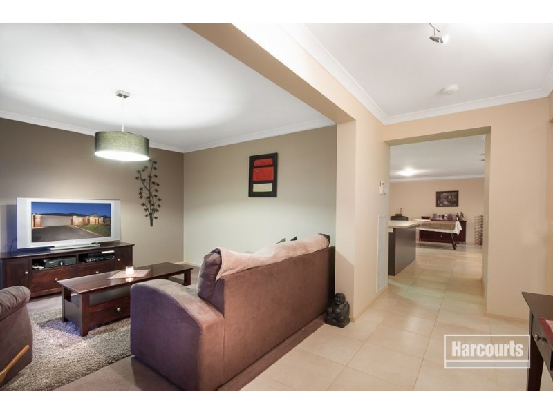 23 Amberley Drive, Pakenham VIC 3810