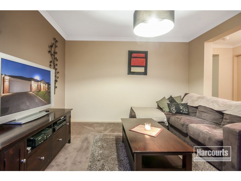 23 Amberley Drive, Pakenham VIC 3810