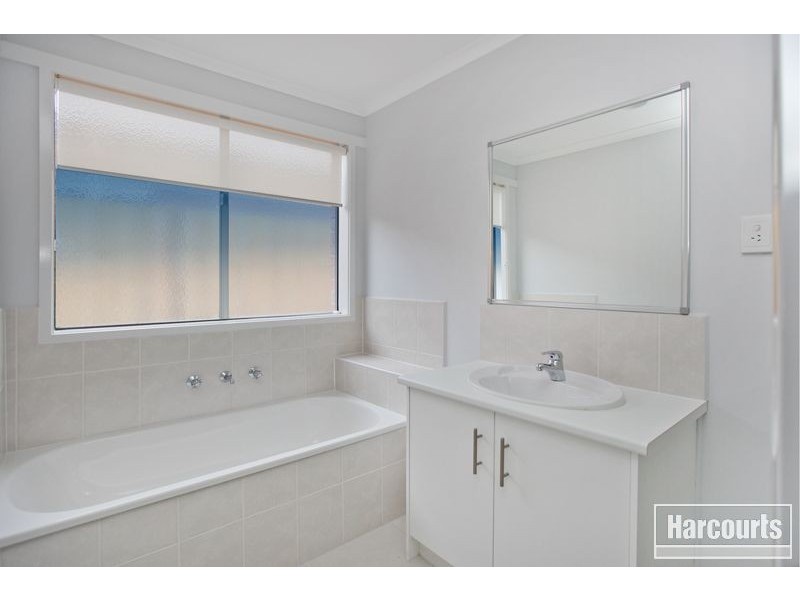 Lot 40 Spinebill Street, Pakenham VIC 3810