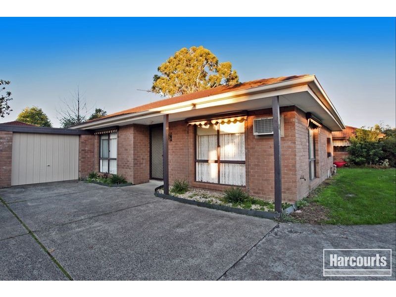 3/9 Roger Street, Pakenham VIC 3810