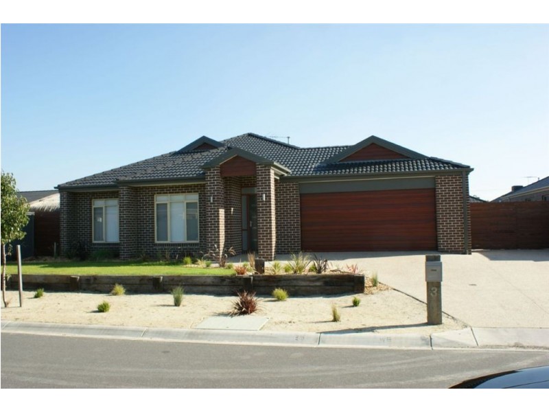 3 Bailey Place, Pakenham VIC 3810