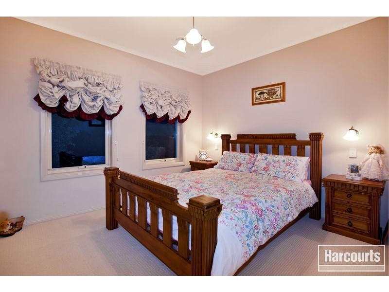 10 Snell Road, Nar Nar Goon VIC 3812