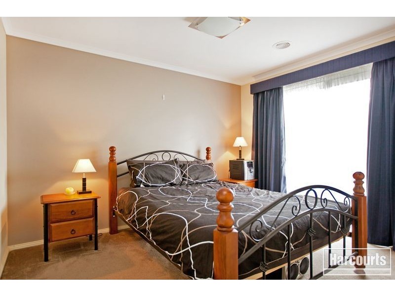 88 Manna Gum Drive, Pakenham VIC 3810