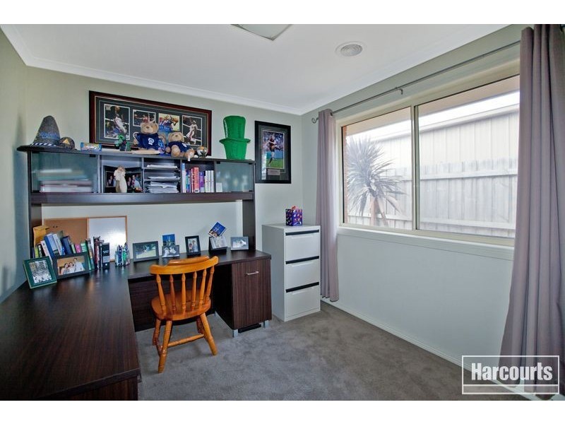 88 Manna Gum Drive, Pakenham VIC 3810