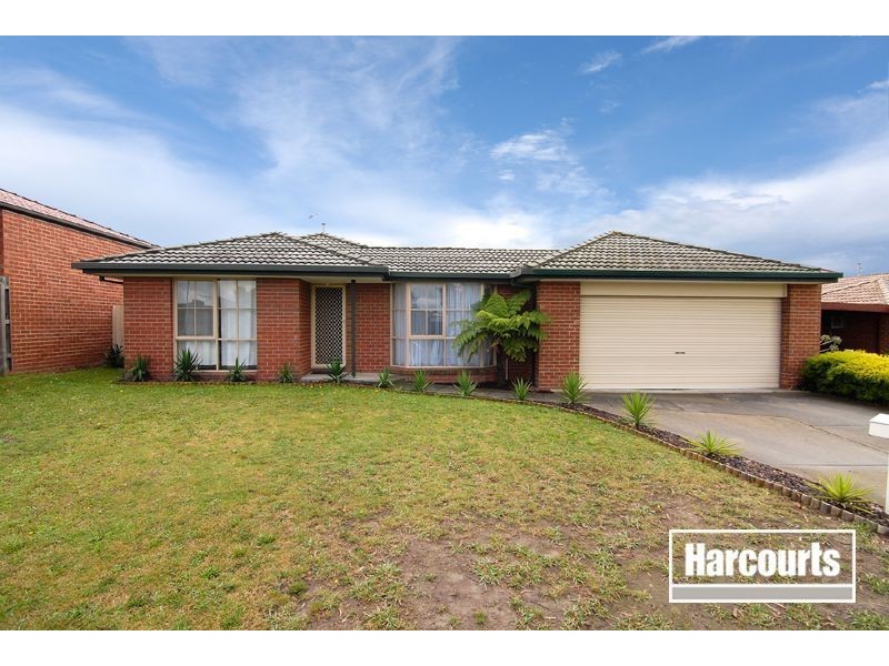 6 Nabilla Court, Pakenham VIC 3810