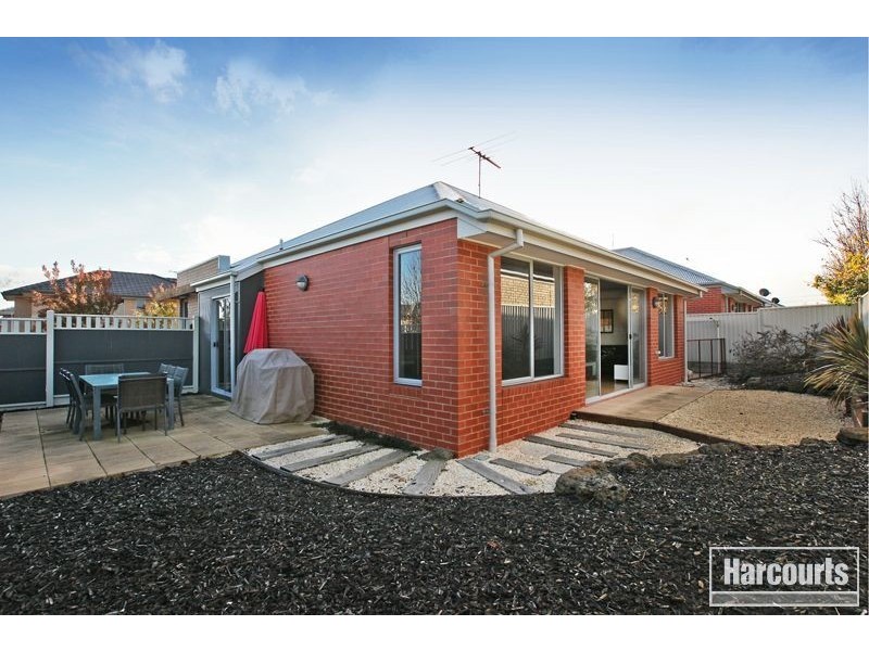 1 Jardine Court, Pakenham VIC 3810